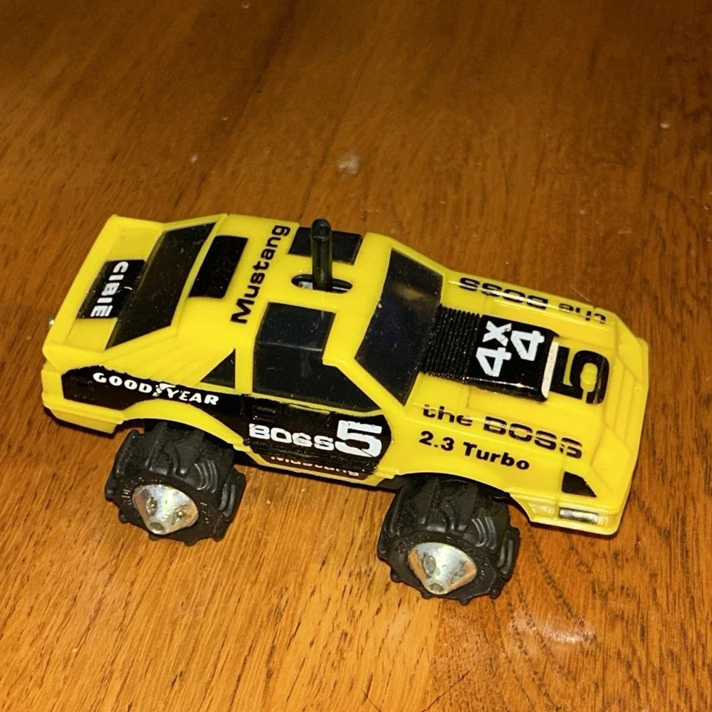 Vintage 1980's LJN Stomper Rough Riders 4x4 The Boss Mustang Toy Car